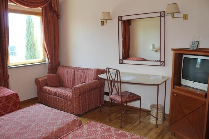 Hotel Semifonte (Poggibonsi)