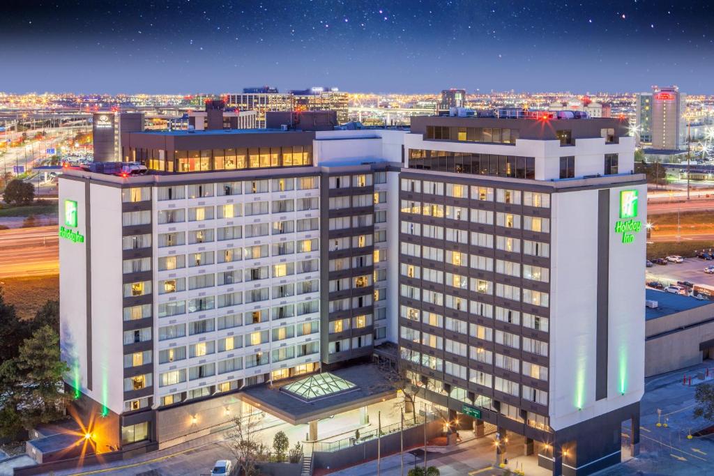 Holiday Inn Toronto International Airport