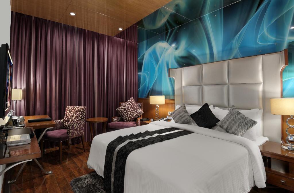 The Elanza Hotel