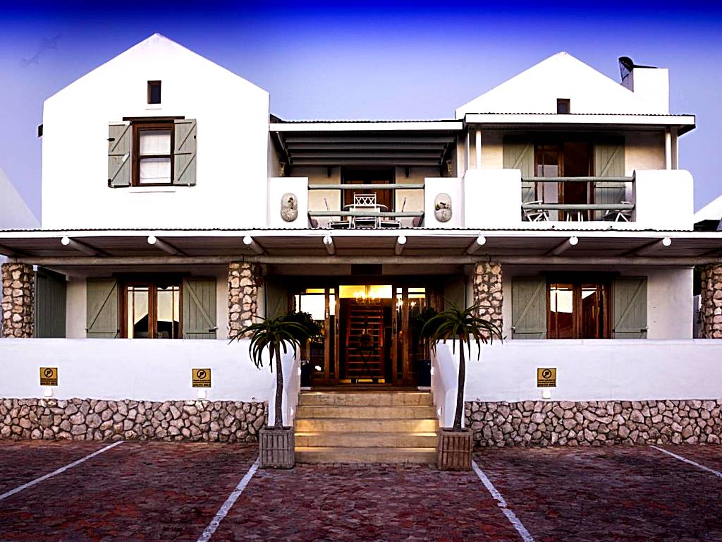 Paternoster Manor