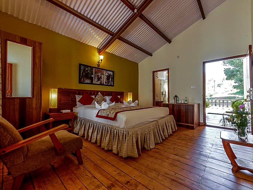 Sherlock: Double Room with Valley View