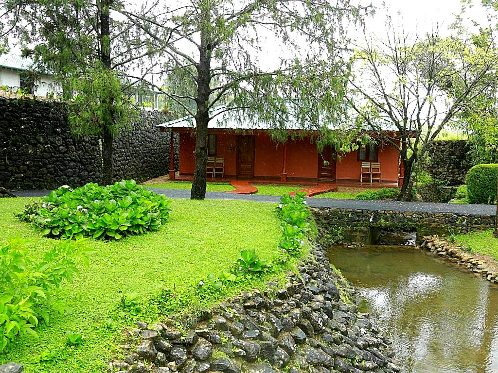 Saj Vagamon Hideout: Cottage