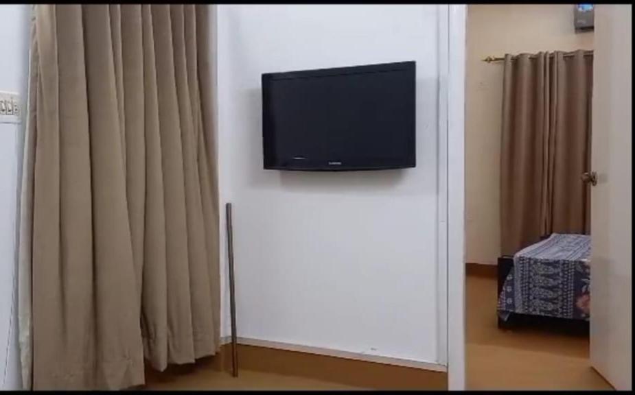 Apartment first floor for rent near commercial market satellite town Rawalpindi