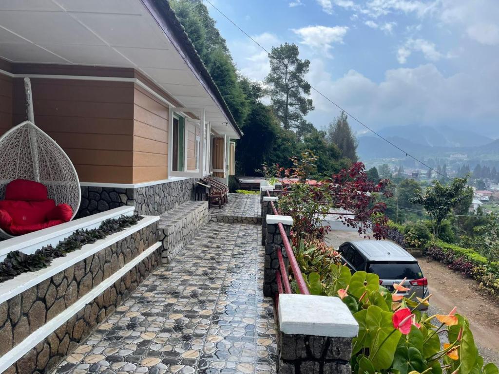 Villa Takasima Berastagi
