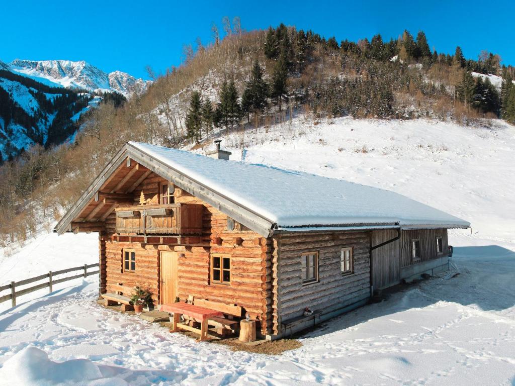 Chalet Sturmbachhütte - UTD110 by Interhome