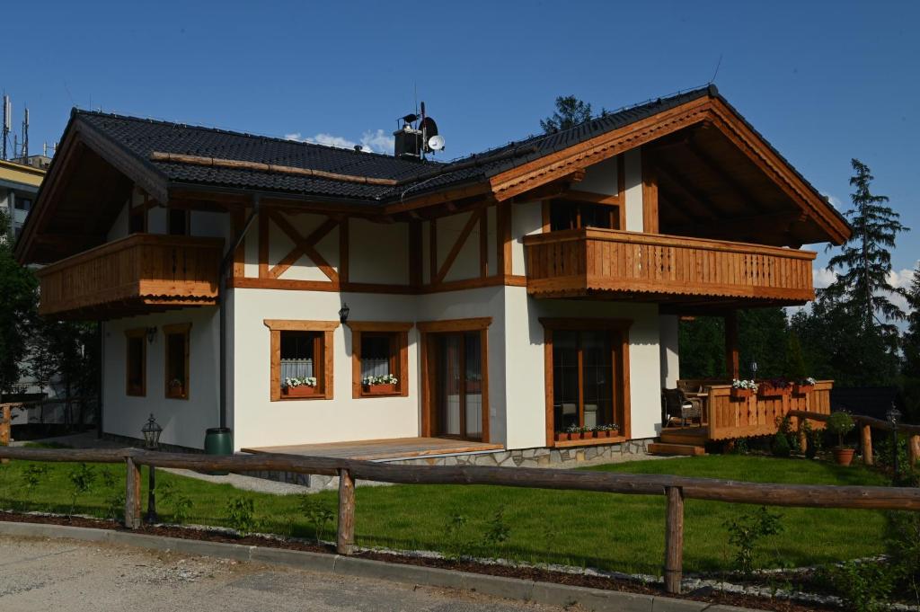 Tatrachalet Lomnica Rent
