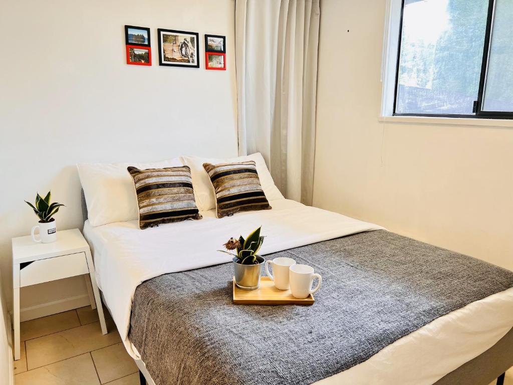 ART House Burnaby Two Bedrooms Suite