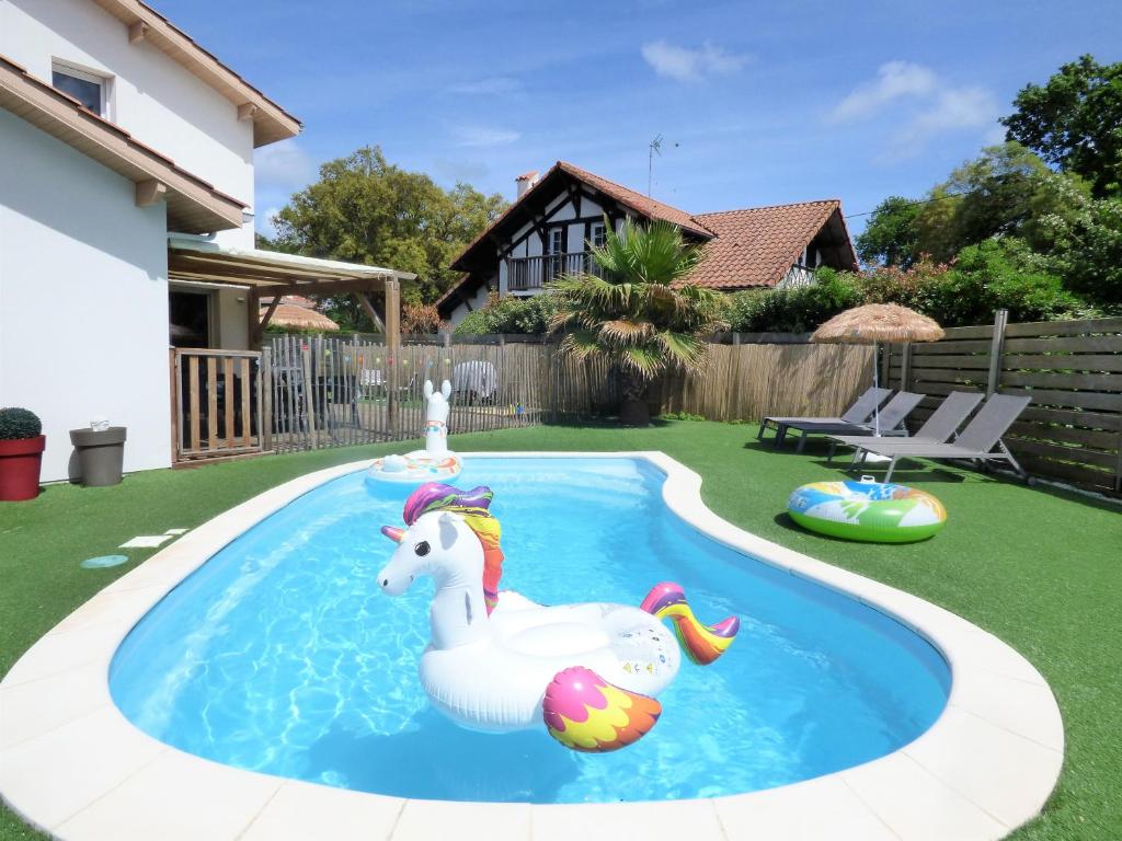 VILLA CASA KOKO 10 PERS piscine chauffée, pétanque, ping pong VIEUX-BOUCAU