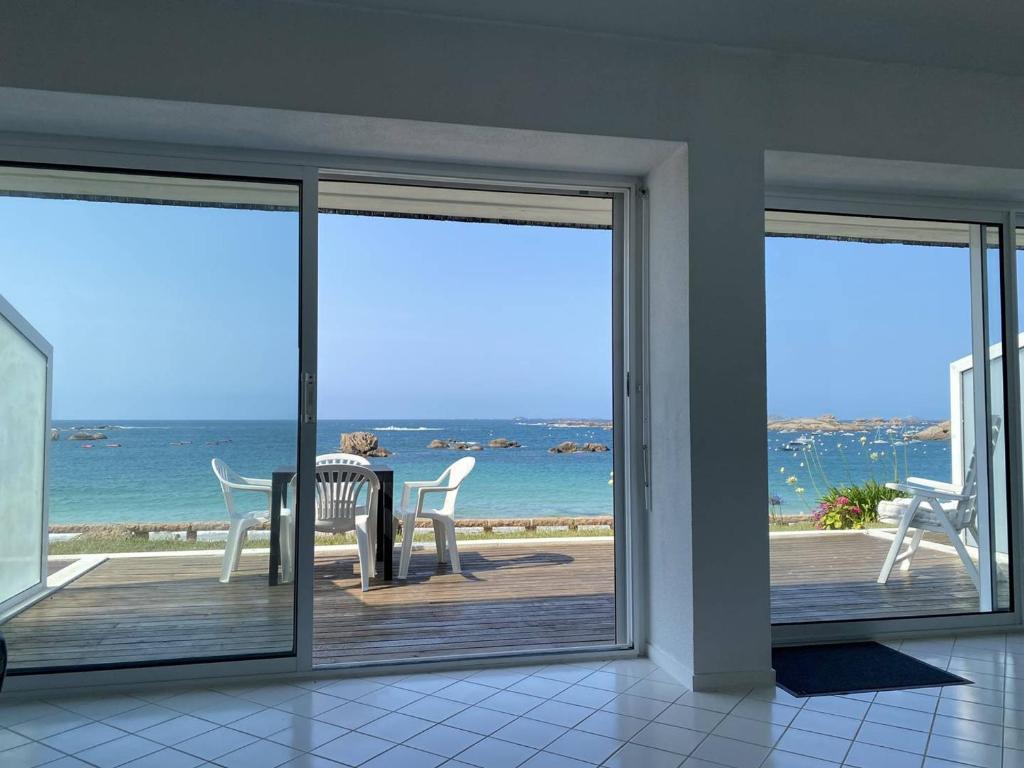 Appartement Trégastel, 2 pièces, 4 personnes - FR-1-368-396