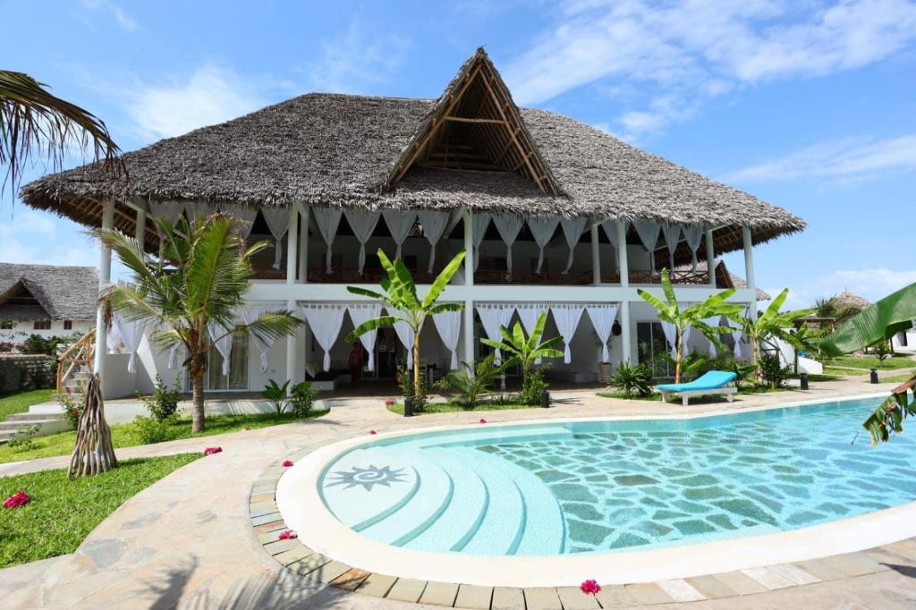 Cacuki Boutique House