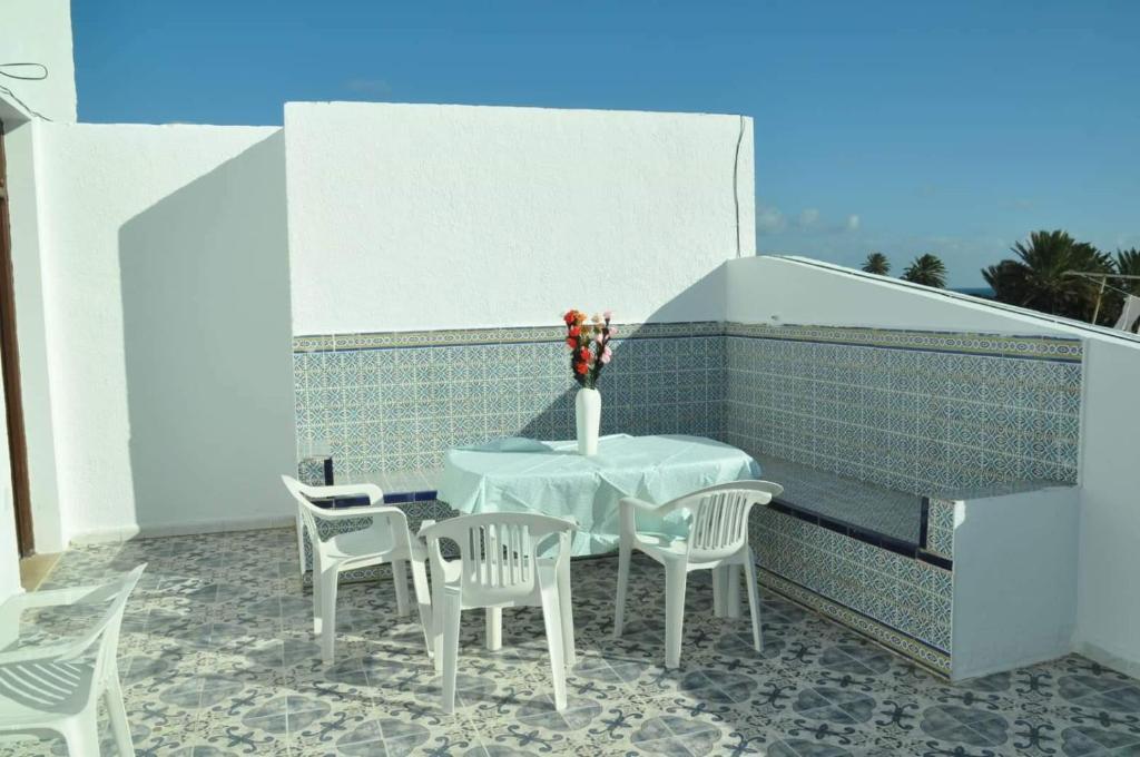 City Apartment sur le port de Mahdia Free Wifi