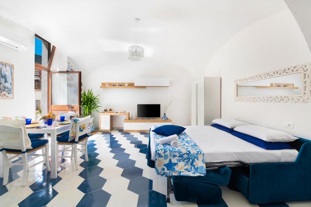 Appartamento luminoso e romantico ANyMA