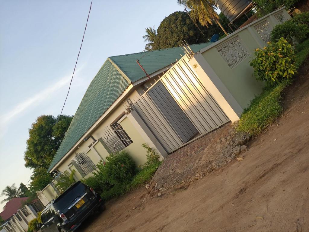 Home Stay villa