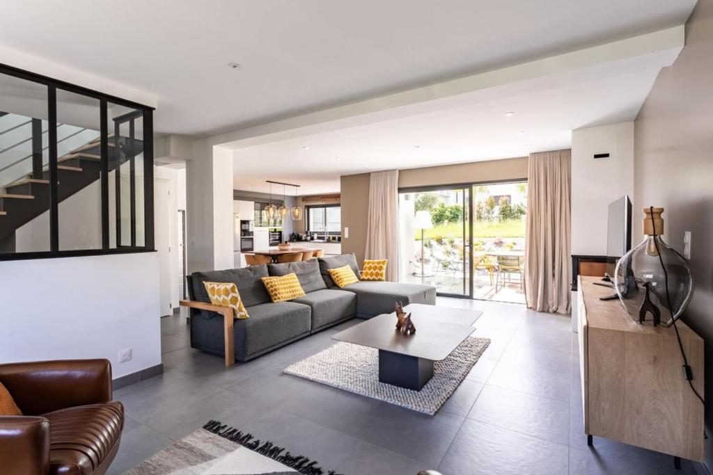 Villa Ty Laouen- Maison moderne 3 chambres jardin