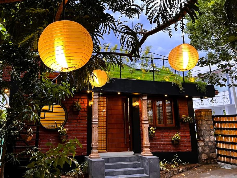 Pinewood Stays- Dreamy Stargaze Villa with roof garden