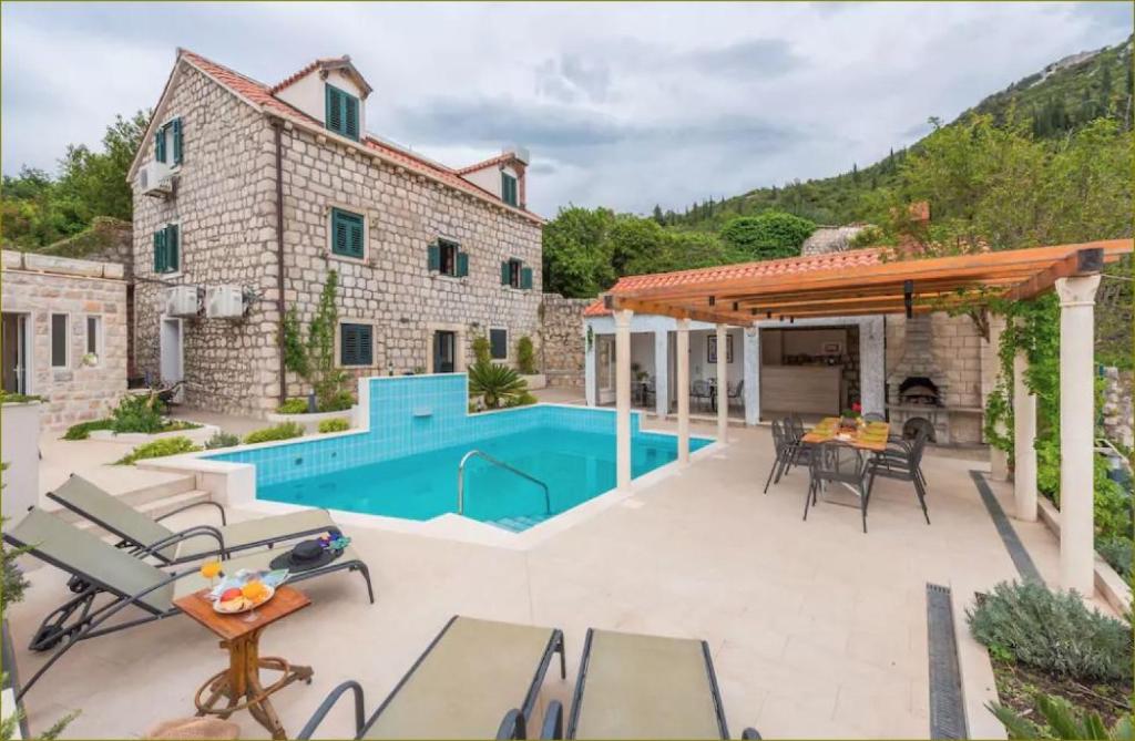 Villa Sarah