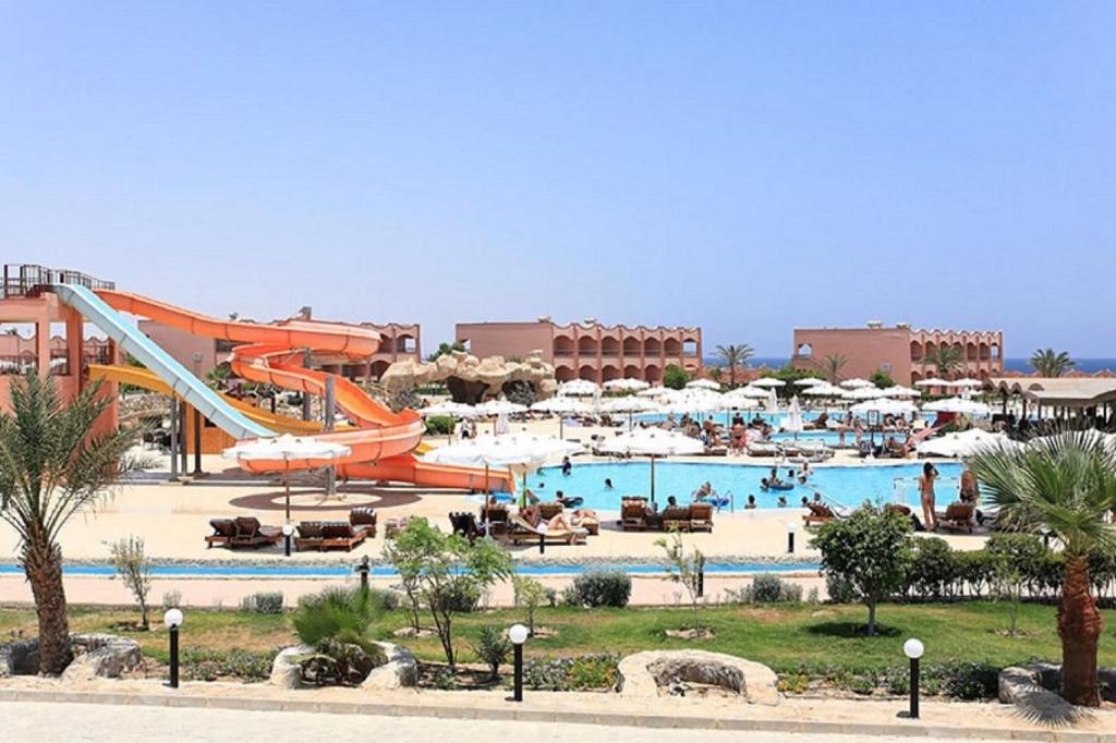 Three Corners Happy Life Beach Resort