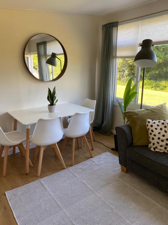 27 Sea Valley Chalet