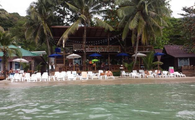 Apple Beachfront Resort