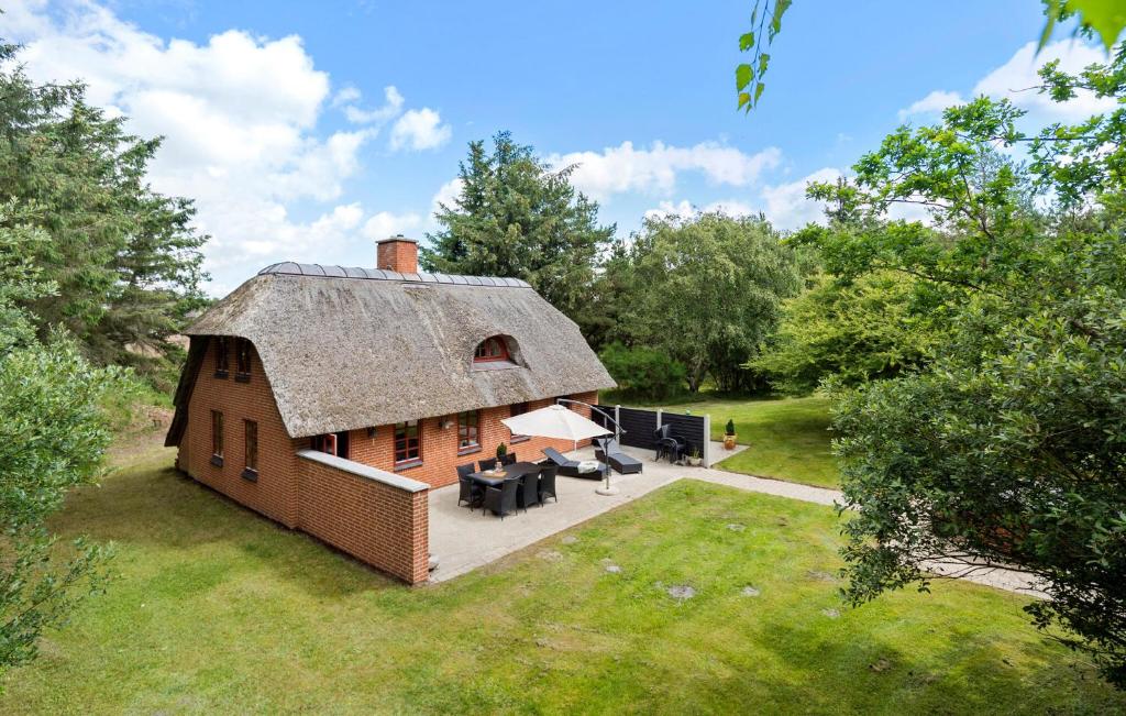 Amazing Home In Ulfborg With Wifi